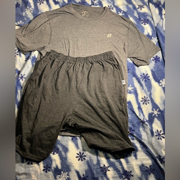 GREY WORKOUT SET- athletic clothes - Picture 3 of 6